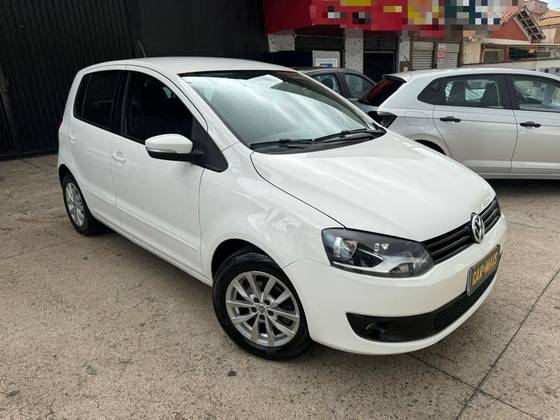 VOLKSWAGEN FOX 1.0 MI 8V FLEX 4P MANUAL VOLKSWAGEN FOX 1.0 MI 8V FLEX 4P MANUAL